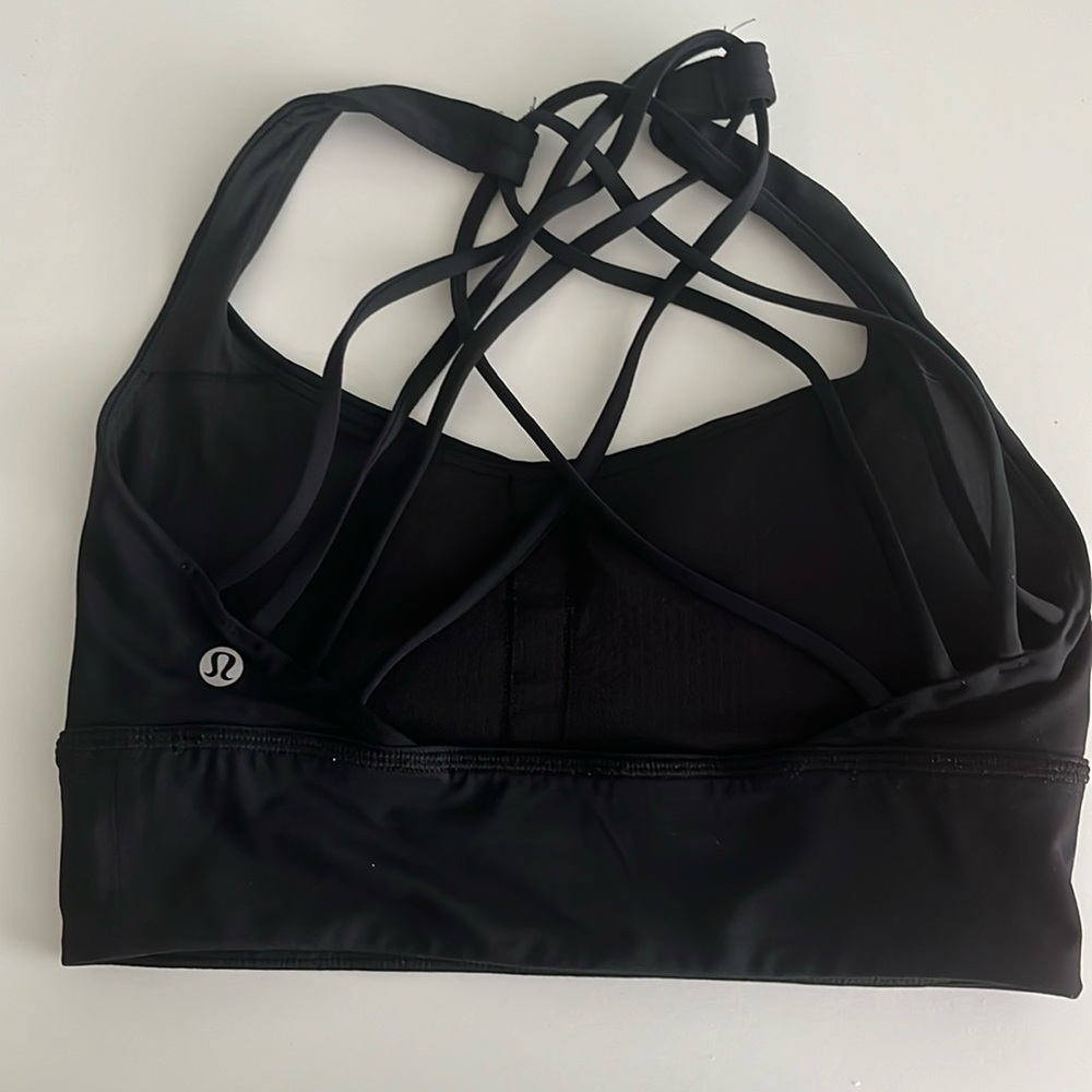 Lululemon size 6 black energy bra long